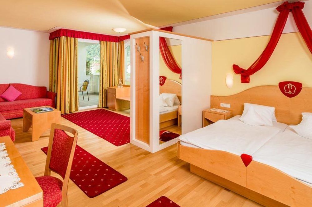 Hotel Gschwangut لانا المظهر الخارجي الصورة